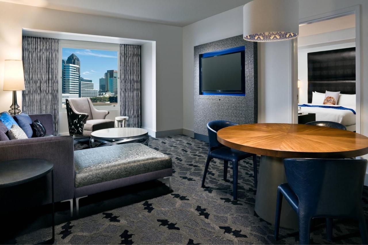 W Dallas Ngoại thất bức ảnh